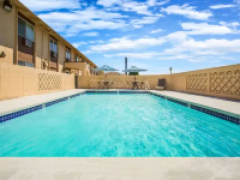 Days Inn by Wyndham Yakima Hotels in Yakima