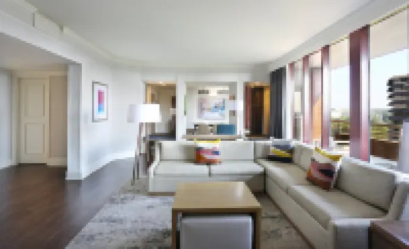 Crowne Plaza ATLANTA PERIMETER AT RAVINIA by IHG