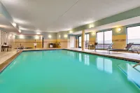 Holiday Inn Express & Suites Helena