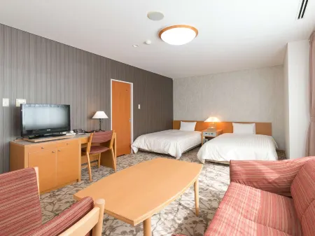 City Garden Hotel Shinanoji Отели в г. Нагано