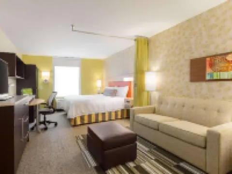 Home2 Suites by Hilton Youngstown West/Austintown Hotels in Austintown