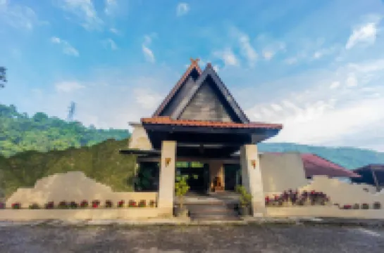 Driam Riverside Resort