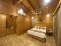 Villament Zinc Journey by the Fern, Karjat Hotels in Isambe