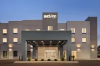 Park Inn by Radisson Florence, SC Hotel a 