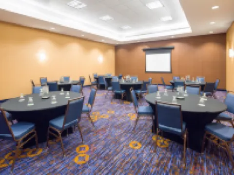 คอร์ทยาร์ดบายแมริออท ฮิวสตัน บายเดอะแกลเลอเรีย โรงแรมในฮิวสตัน