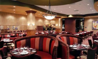 Embassy Suites by Hilton at Hot Springs Convention Center