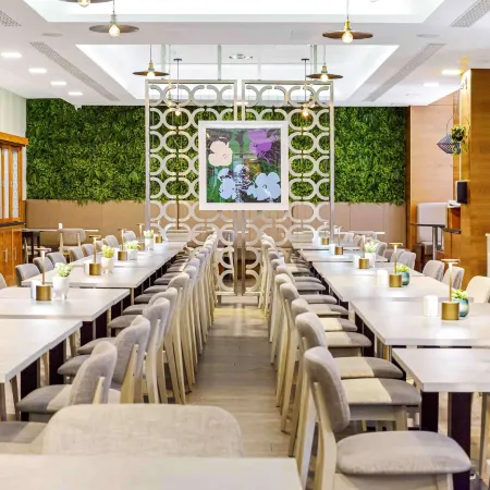 DoubleTree by Hilton London Kensington
