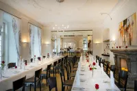Schloss Lautrach Hotels in Lautrach