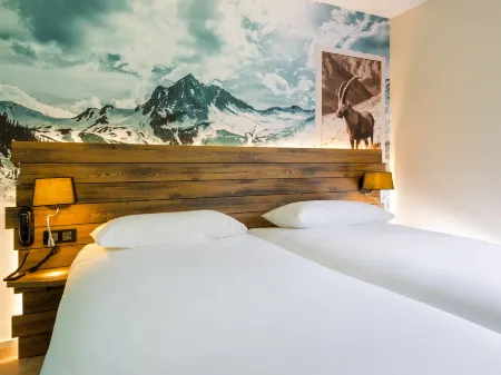 Ibis Styles Sallanches Pays du Mont-Blanc Отели в г. Кордон