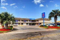 Motel 6 Slidell, la - New Orleans - Pet-friendly