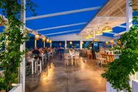 Captain's House Hotel Suites & Apartments