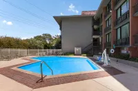 Red Lion Hotel Monterey - Swimmingpools