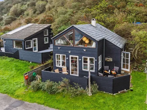 "Benni" - 75m to the Fjord Hotels in Logstor