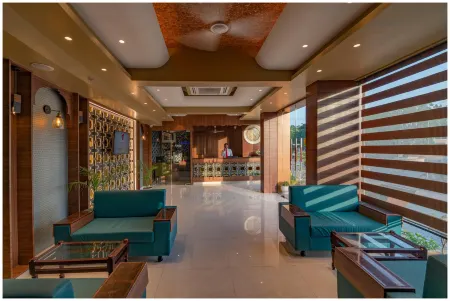 Hotel Shri Ram Excellency Отели рядом с достопримечательностью «Мерангар Форт»