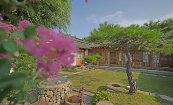 Gyeongju Yeorak