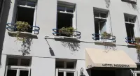 Hôtel Moderna