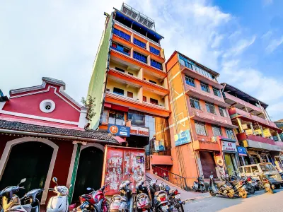 Hotel Poonam Hotel di 