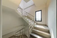 RedDoorz Plus @ Kedaton Lampung Hotels in Gedong Air