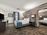 Best Western Parkway Hotel Toronto North Hotels near Fairview Mall