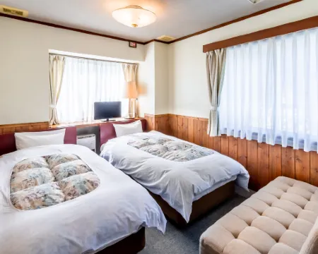 คอมมิวนืตี้ เฮาส์ ไทโรเลียน โรงแรมในฮาคุบะ