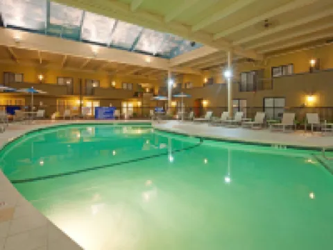 EnVision Hotel & Conference Center Mansfield-Foxboro Hotels in Foxborough