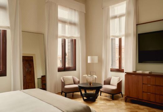 아만 베니스의 고급스러운 인테리어