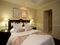 Courtyard Hotel Rosebank Hotels in Johannesburg