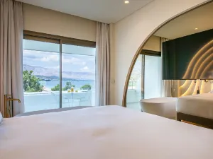 Isla Brown Corinthia Resort & Spa, Curio Collection by Hilton