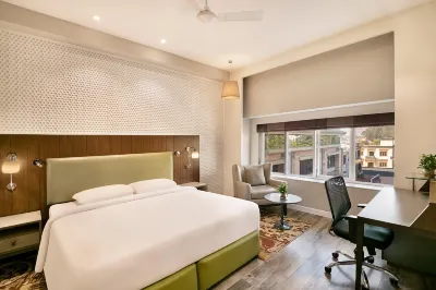 Country Inn Amp; Suites by Radisson Jammu Hotel berhampiran Lapangan Terbang Satwari