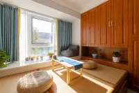 Nuanju Homestay (Tiyu South Road) Hotels in Jiashan South Station Area
