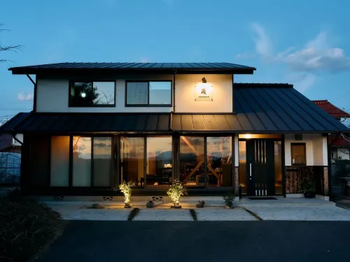 Rental Villa Storehouse Kawamukai Hotels in Izumo