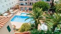 Apartamentos Royal Life - piscine
