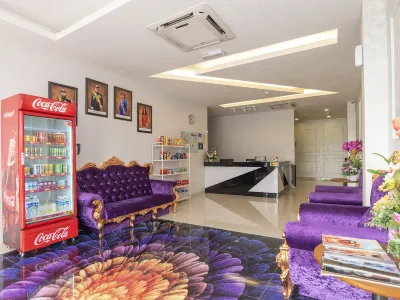 Zenz Hotel Các khách sạn gần Pusat Latihan UTM