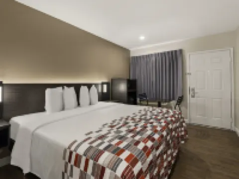 Red Roof Inn Carson - Wilmington, CA Hotels in Wilmington