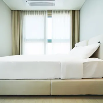 The November Stay In Landmark