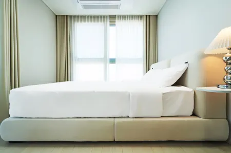 The November Stay In Landmark Отели рядом с достопримечательностью «Aebo Kraft Museum»