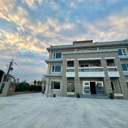Yu Yu Villa