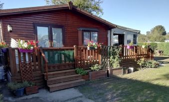 Large Mobile Home (60m2) CC1000 Near Swimming Pool les Charmettes