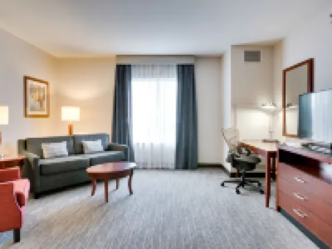 Hilton Garden Inn Milwaukee Airport Hotels in Milwaukee