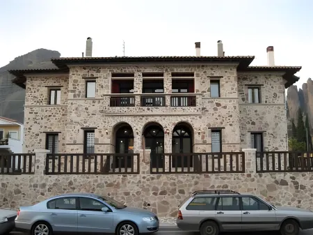Monastiri Guesthouse