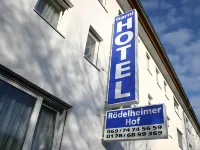 Garni Hotel Rödelheimer Hof Các khách sạn gần Thính phòng J&J Auditorium