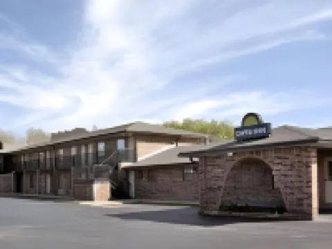 Days Inn by Wyndham Erick Hotels in Erick