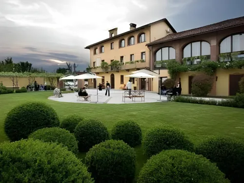 Tenuta la Cascinetta Hotels in Vigone