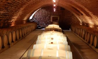 Heinrichs Winery Bed & Breakfast