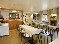 Kyriad Direct Arpajon Hotel a Saint Cyr-sous-Dourdan