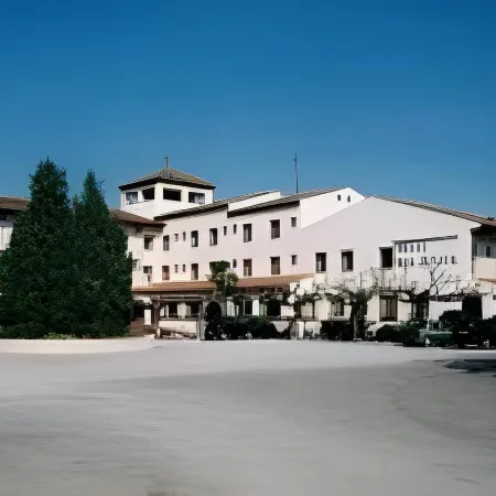 Hotel Restaurant Bon Retorn