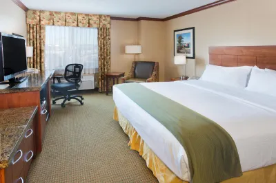 Holiday Inn Express & Suites Portland-NW Downtown