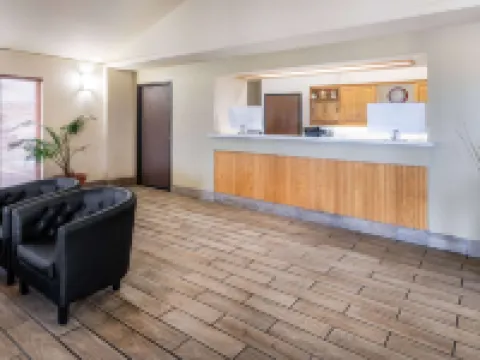 Super 8 by Wyndham Cheyenne WY Hotels in Cheyenne