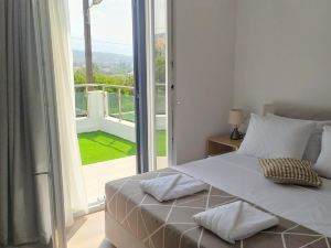 Samos Home Luxury Apartments