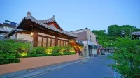 Jeonju Hanok on You
